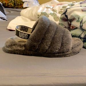 Ugg slides